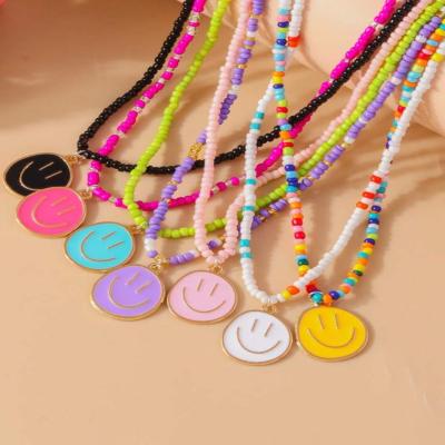 7 قلادات من الخرز بوجه مبتسم بسعر الجملة